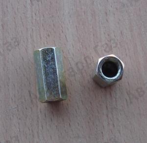 Стыкователь (муфта) тормозных трубок на 10