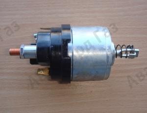 Втягиваюшее малое на 3 болта с сердечником короткое